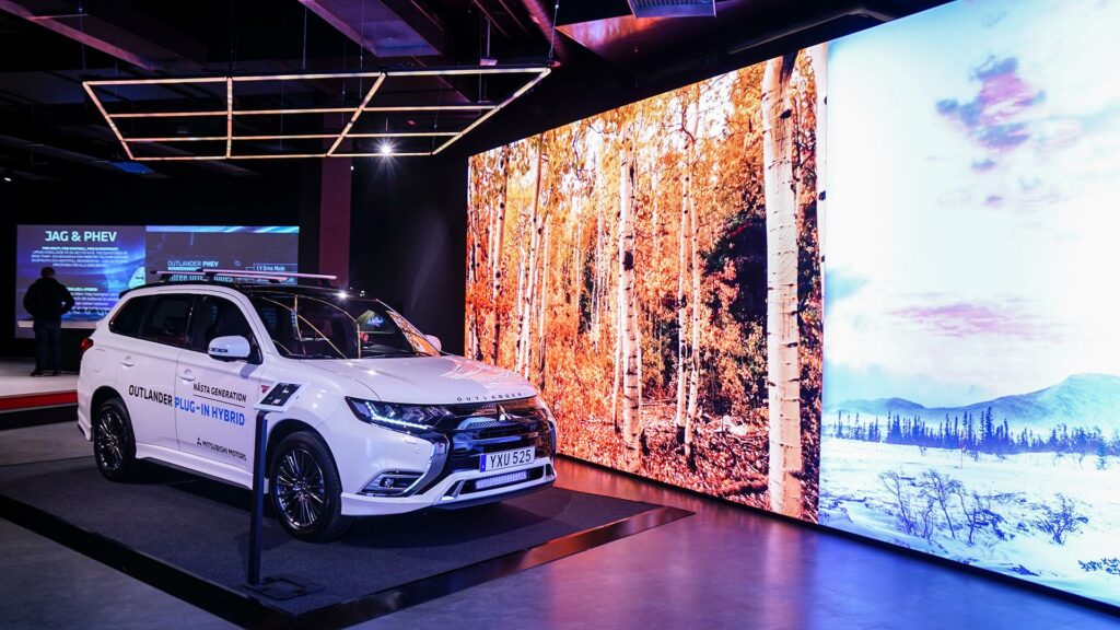 Car in store, Mitsubishi Concept Store, with LED screen, lighting technology and touchscreen