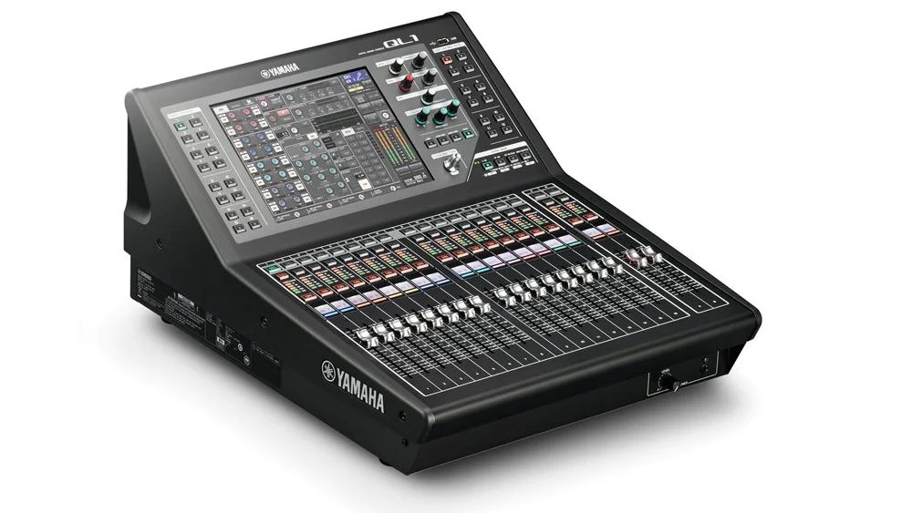Yamaha QL1 digital audio mixer Adapt